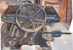 antique surface planing equipment